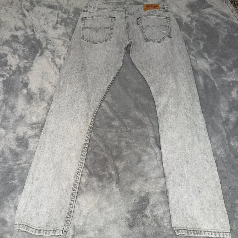 Levi’s 512 Slim Taper Jeans Men’s 33x34 Gray Wash Distressed Denim
